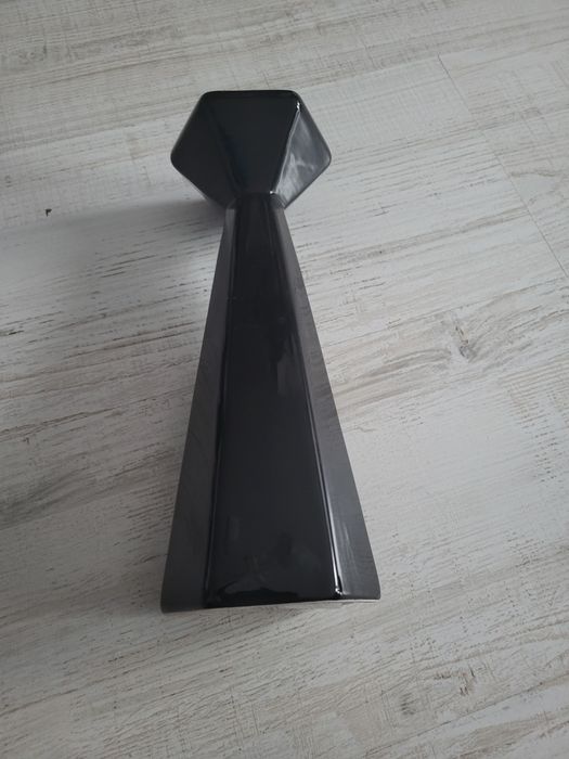 Zestaw świeczników porcelanowych
