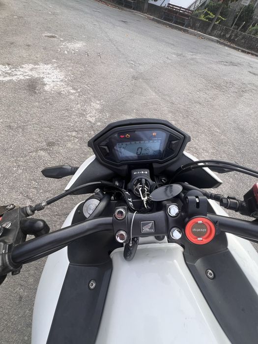 Honda cb500f Honda