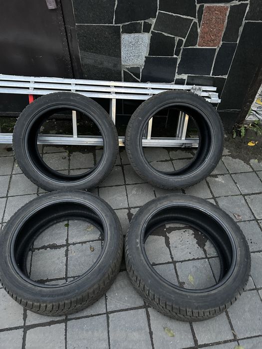 Зимова гума goodyear ultragrip performance+ 245/45 r18 2019