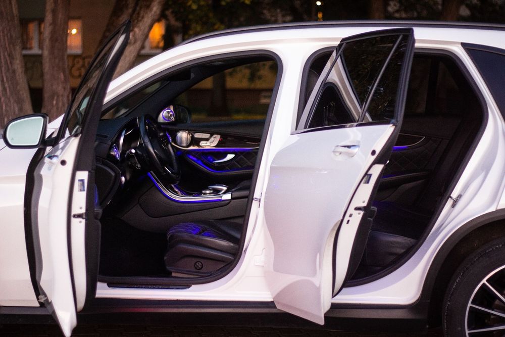 Mercedes-Benz GLC Mercedes-Benz GLC 300 4MATIC – Biała Perła | Burmester 3D | Designo |