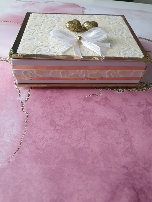 Pudełko  na obrączki