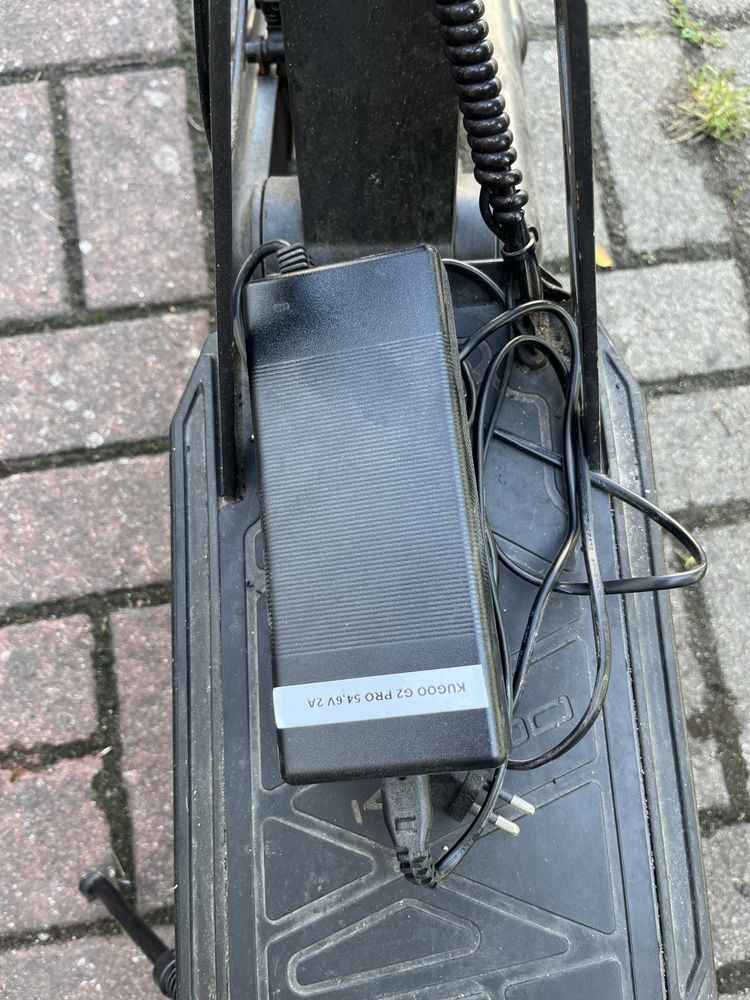 Kugoo g2 pro hulajnoga elektryczna uzywana