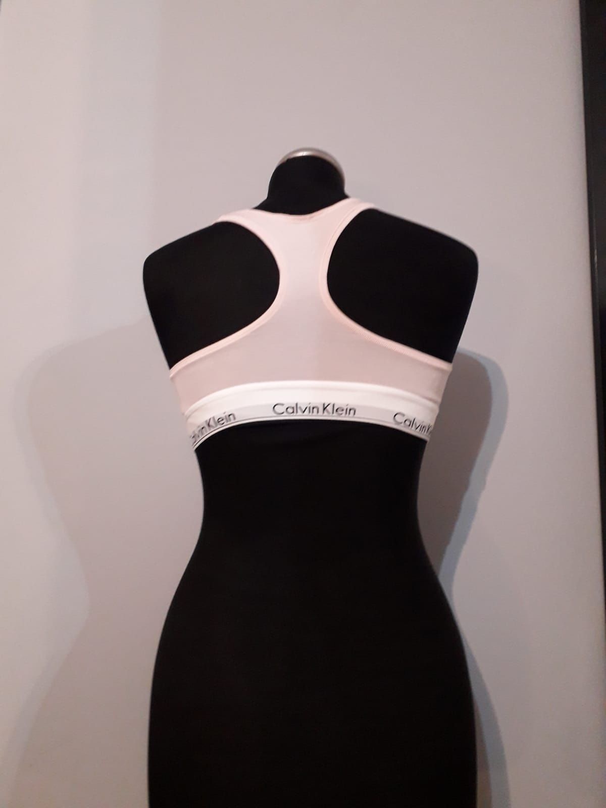 Biustonosz sportowy Calvin Klein rozm.M