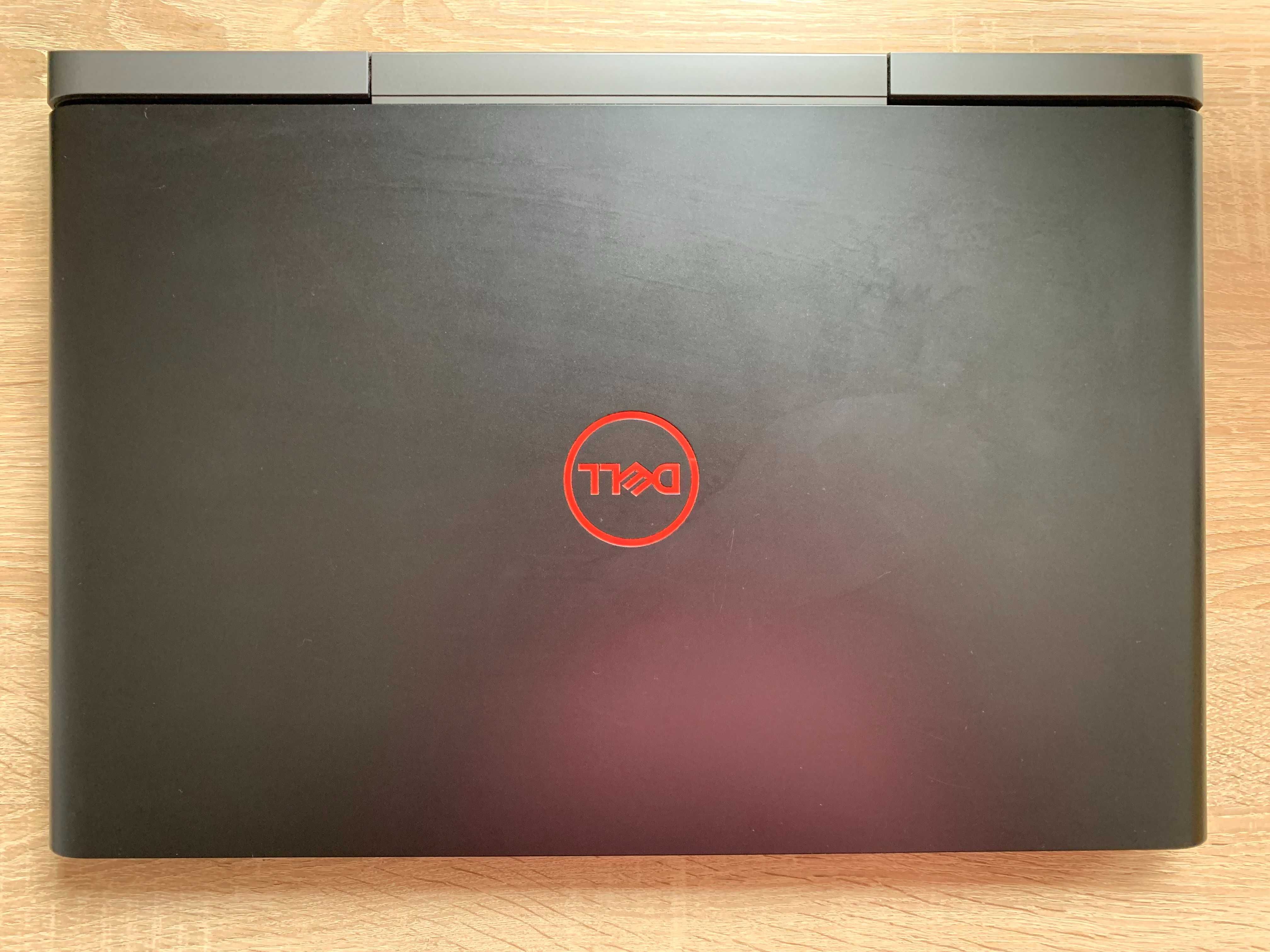 Dell Inspiron 7577 i5-7300HQ/8G/256/Win10 GTX1060