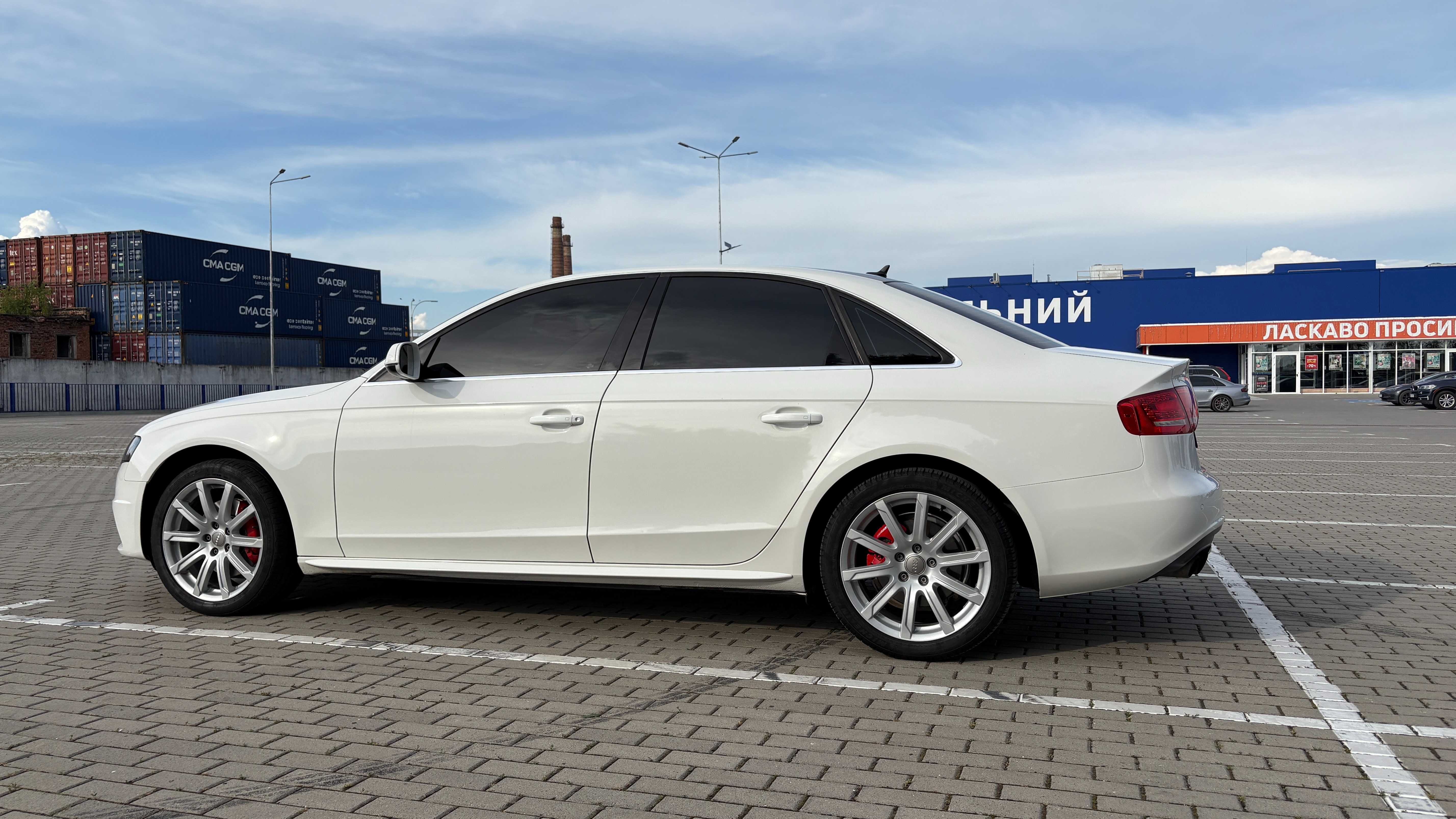 Audi A4 B8 S line 2.0 TFSI 211 к. с. 2012 р.