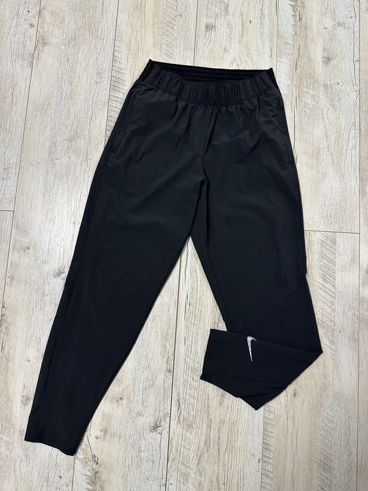 Штани Nike Dri-Fit жіночі S розмір!