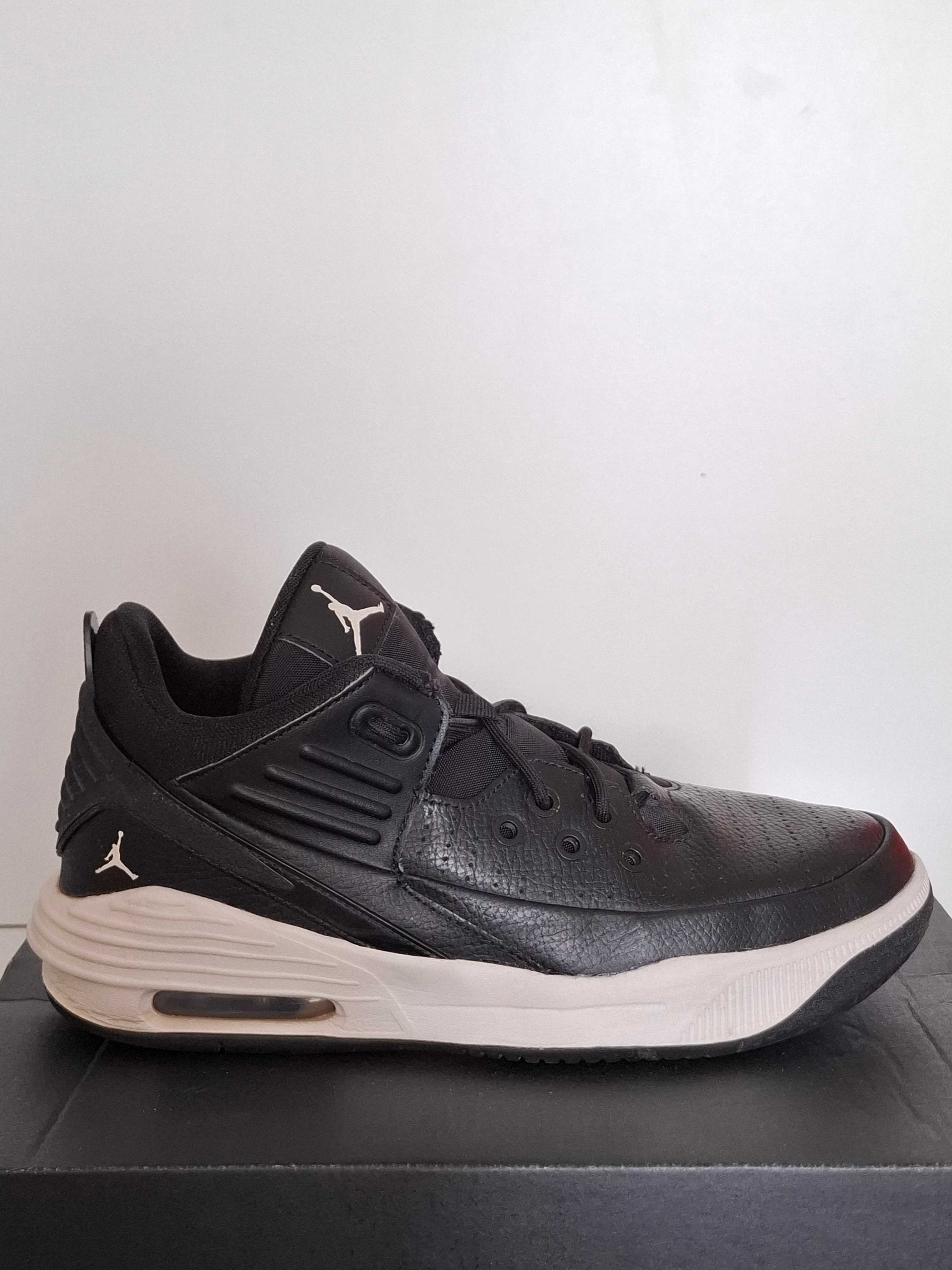 Buty dziecięce Nike Jordan Max Aura 5