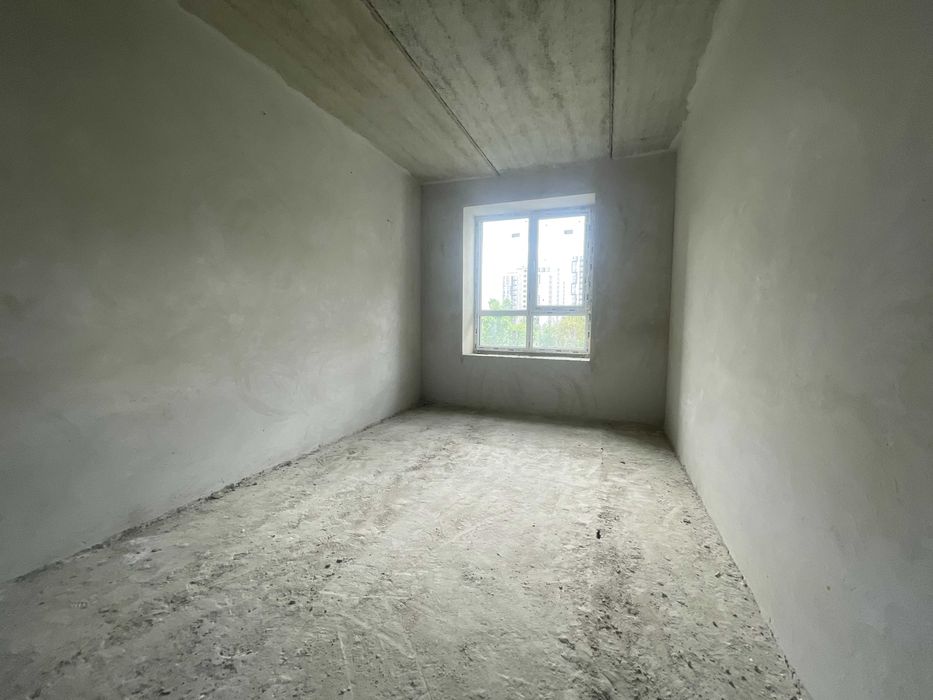 Продаж 1кім.квартири біля Парку і Озера! Ідеальний 5поверх!