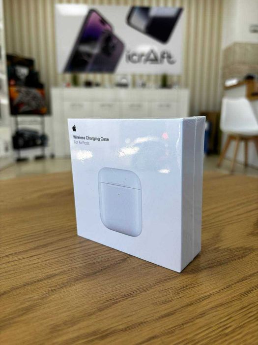 Кейс для AirPods 2 Wireless Charging Case for AirPods 2 (MR8U2 2019)