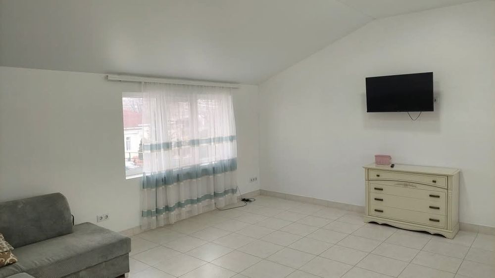 Продам 1-кімнатну квартиру. Пр-т Незалежності,5.