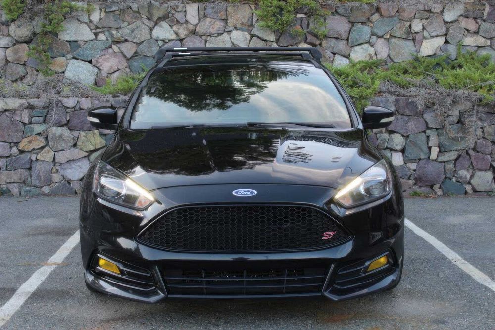 Ford Focus ST      2017