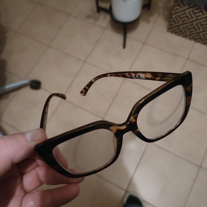 Okulary +2.0 dioptrii