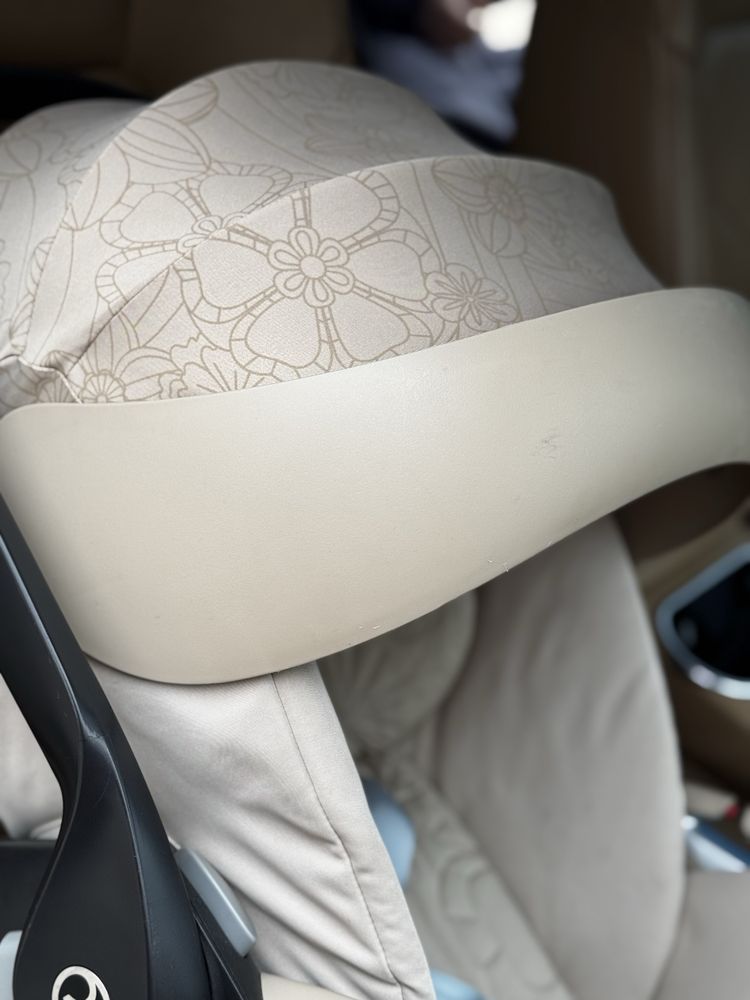 Автокрісло Cybex Priam Simply Flowers Beige