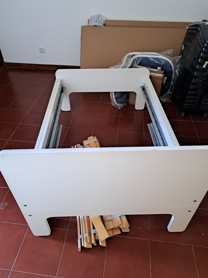 Cama criança ikea com estrado