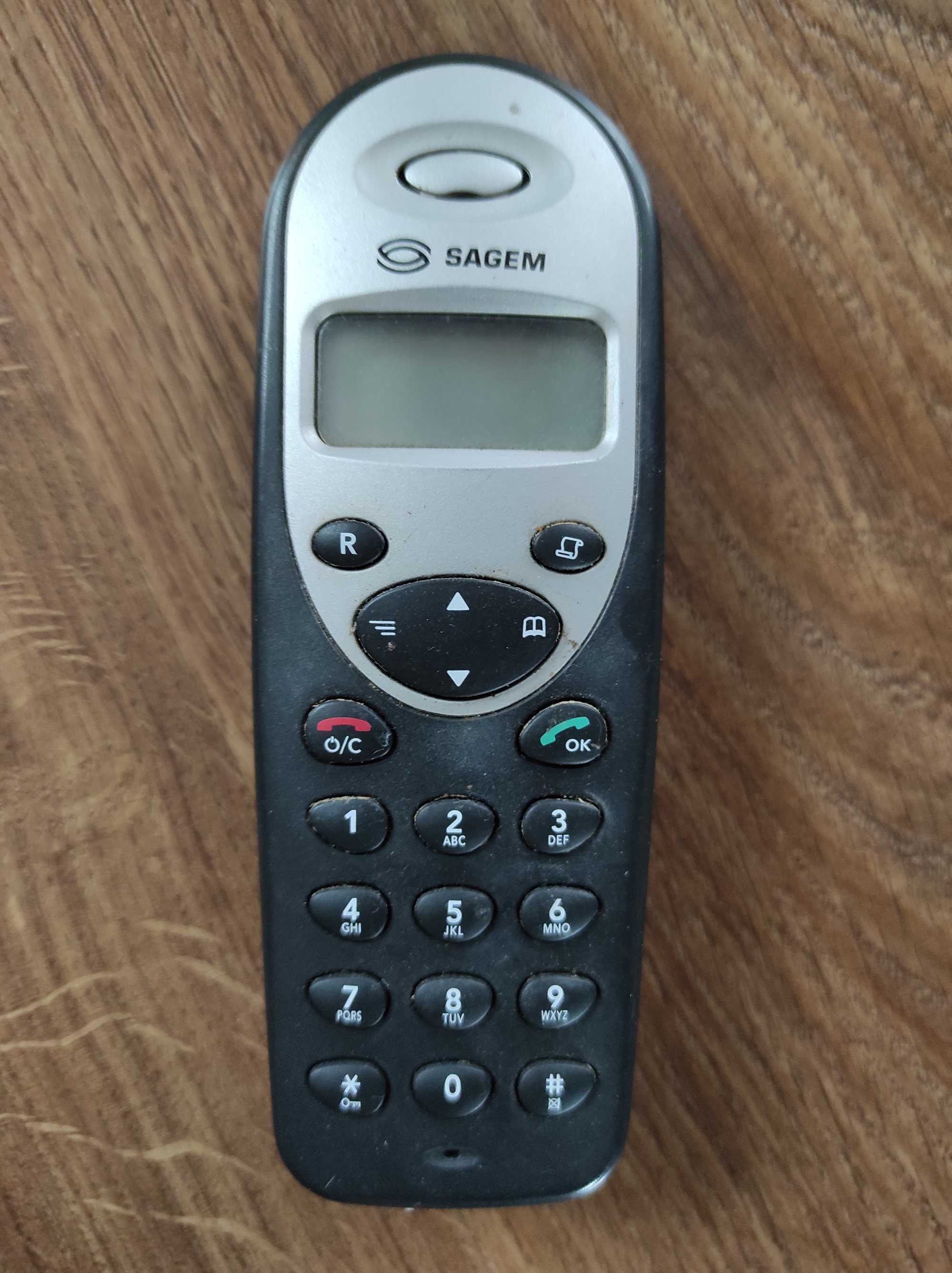 Telefon bezprzewodowy stacjonarny SAGEM
