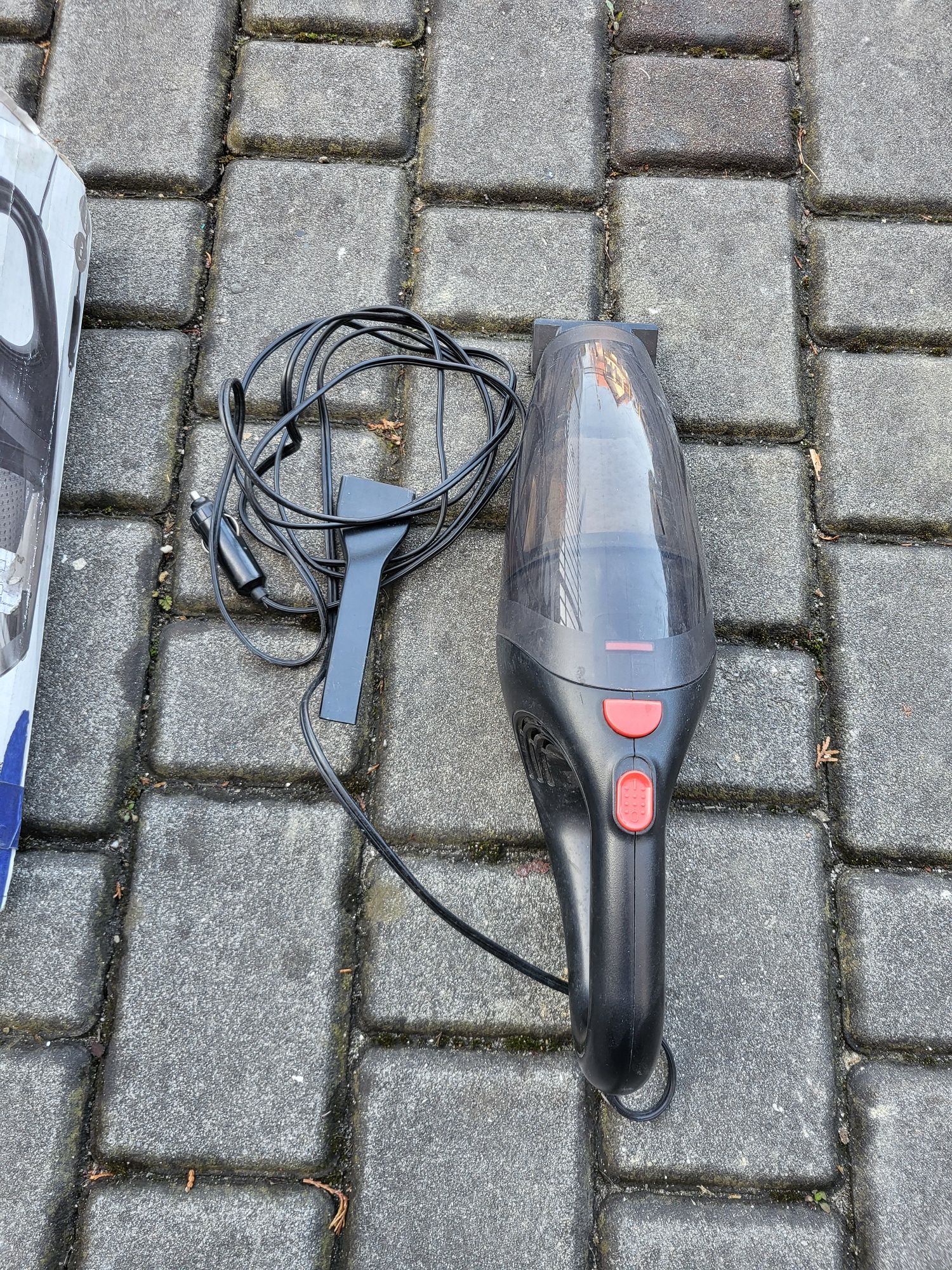 Ręczny odkurzacz samochodowy 12 V