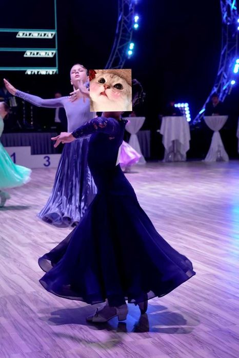 Сукня для бальних танців