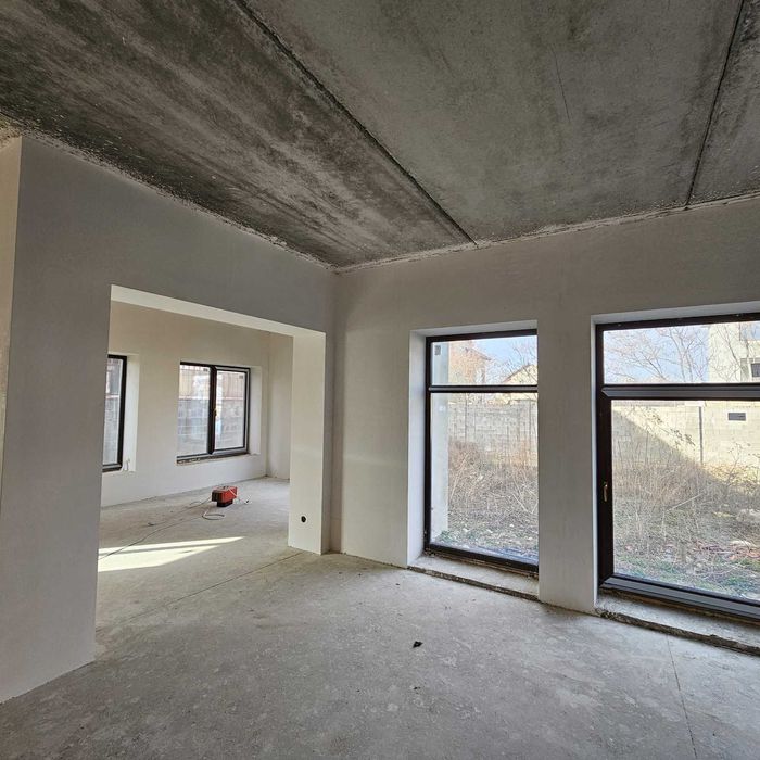 Царское село Дом под чистовую отделку.