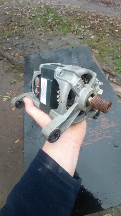 Продам двигун до пральної машини 600 ватт