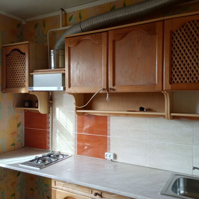 Кухонні меблі дерево, ручна робота