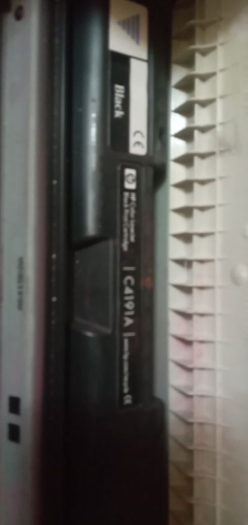 Принтер HP Color Laser Jet 4550 DN