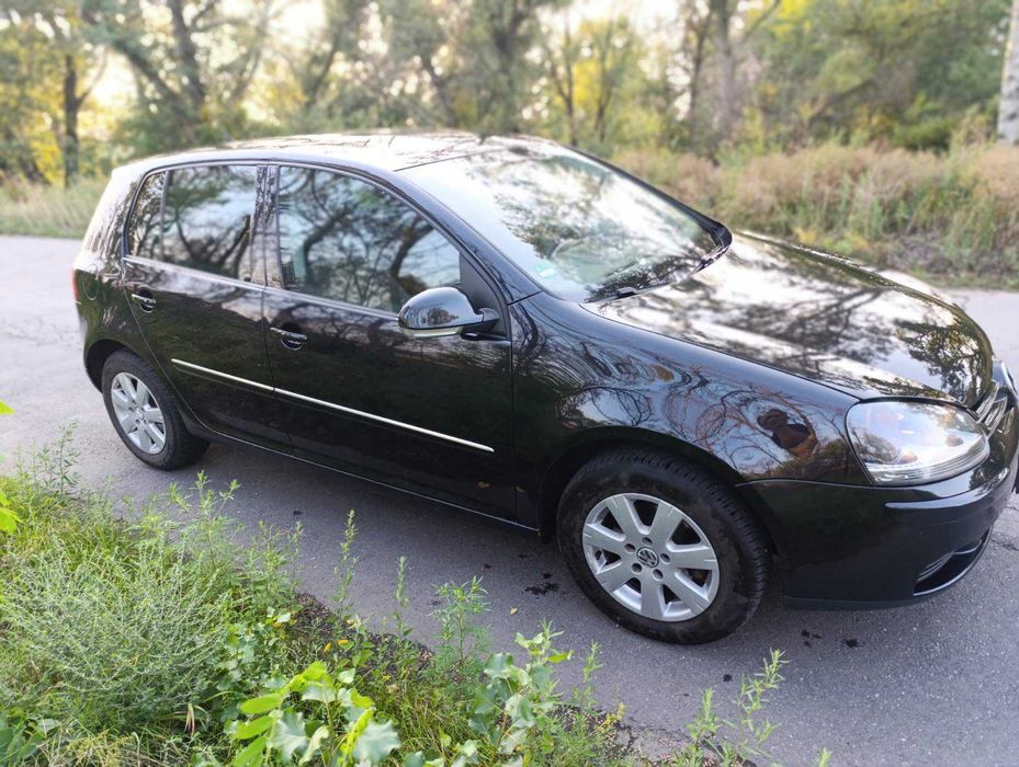 Volkswagen Golf 2008 1,6 МРІ