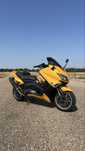 Yamaha t max iron max ( possibilidade de financiamento )