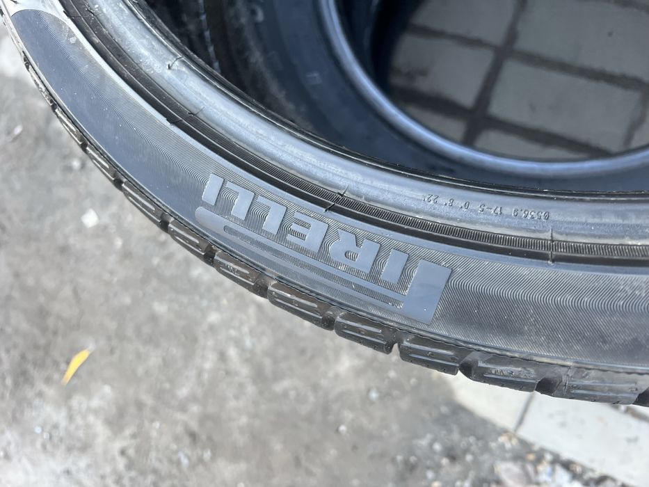Шин. 245/35/21 Pirelli; 7mm‼️; комплект зимові; резина складR21