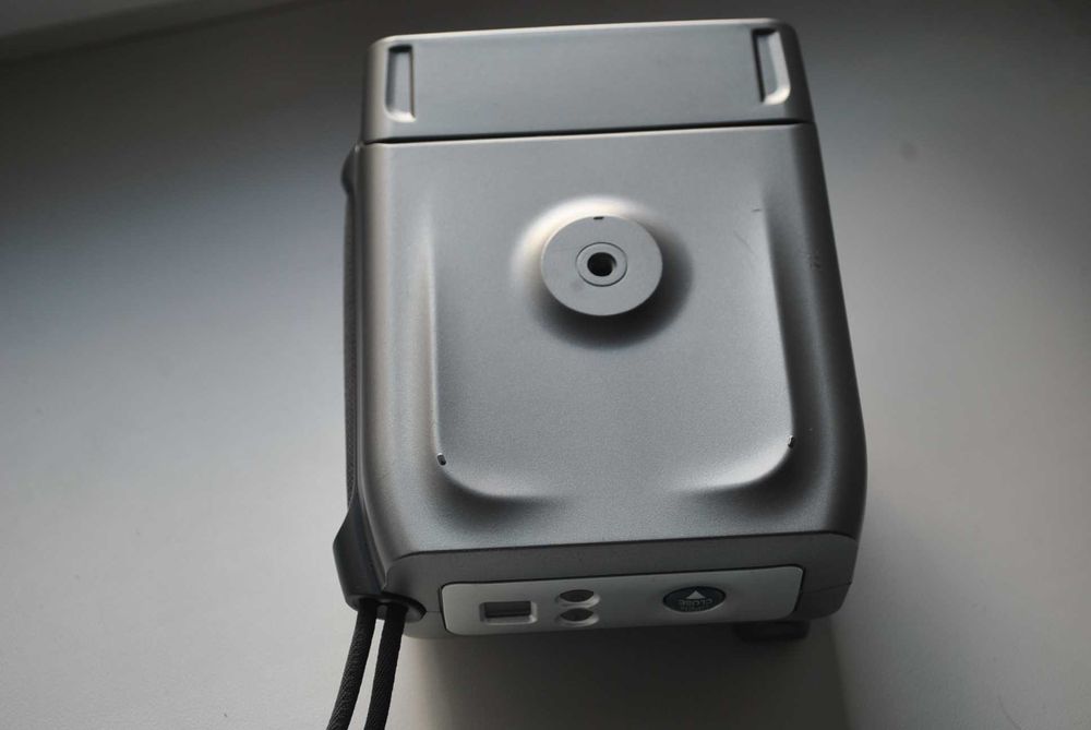 Polaroid One под 600 картридж