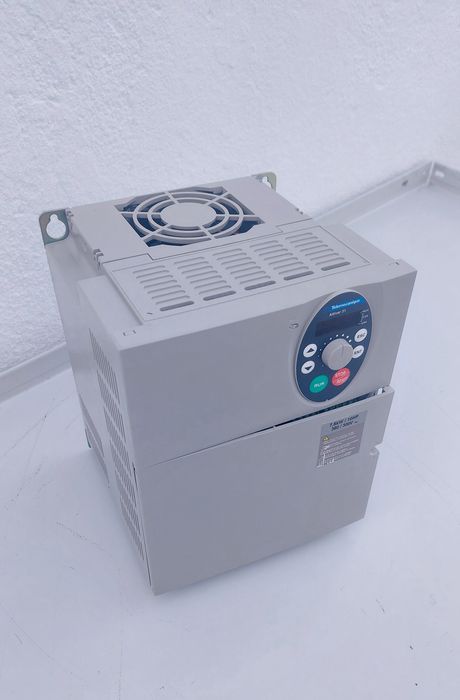 Variador velocidade 7.5 kw = 10 cavalos de potência