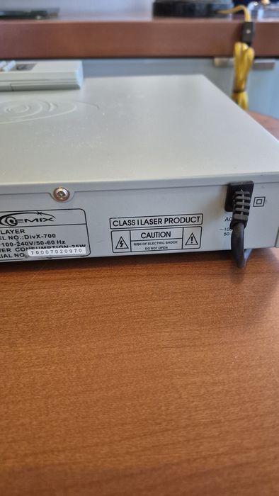 DVD/VCD/CD Player Gemix DivX-700. В отличном состоянии.