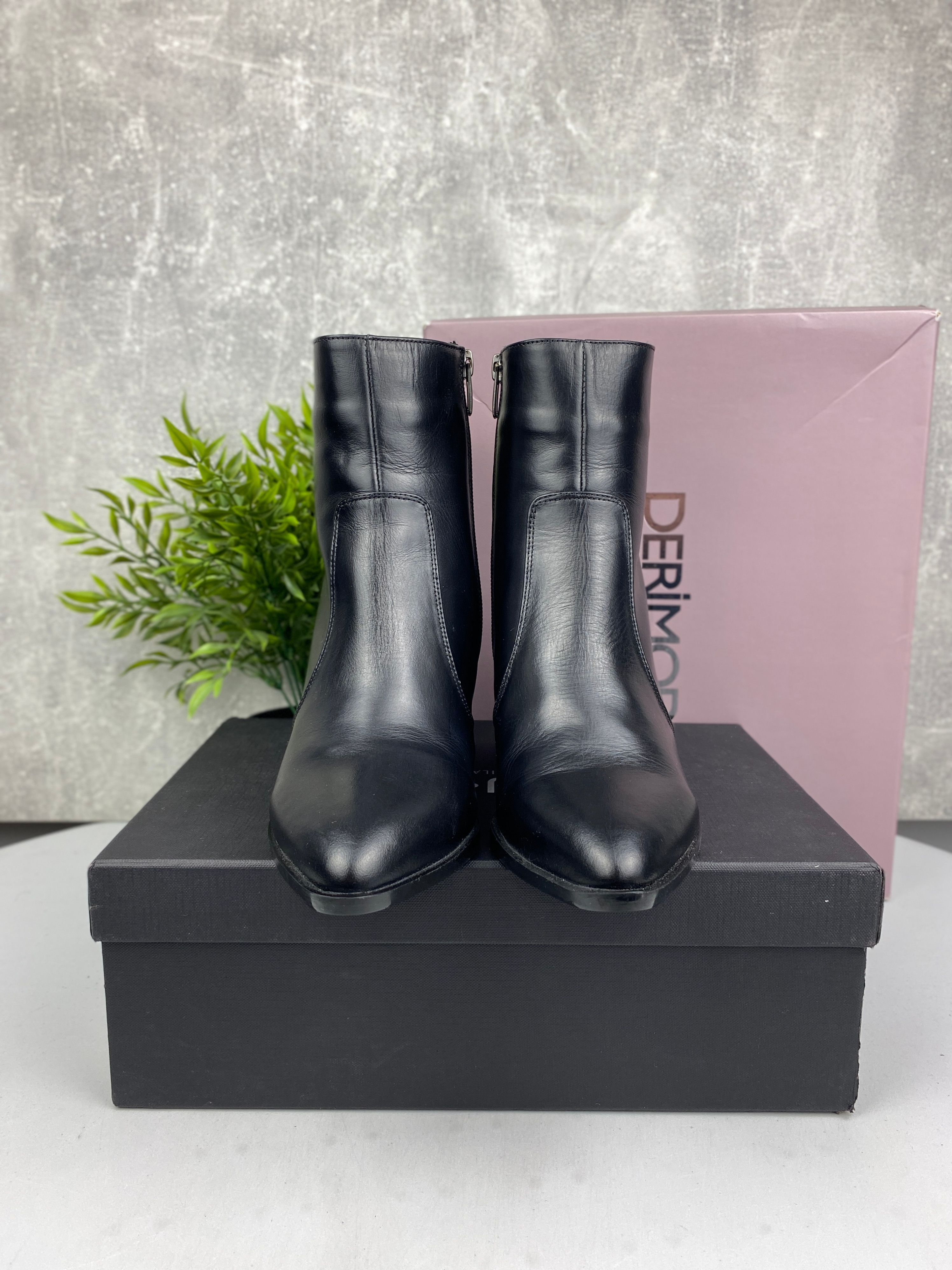 Świetne / buty botki / Derimod / Ankle Boots / r. 37 n199