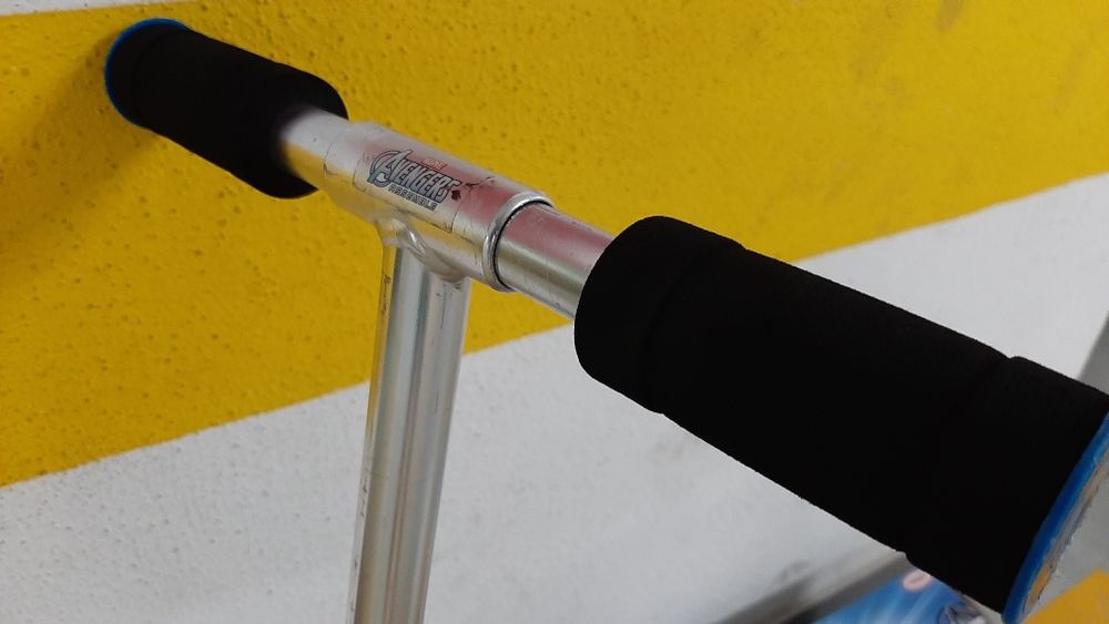 Trotinete Avengers/Vingadores