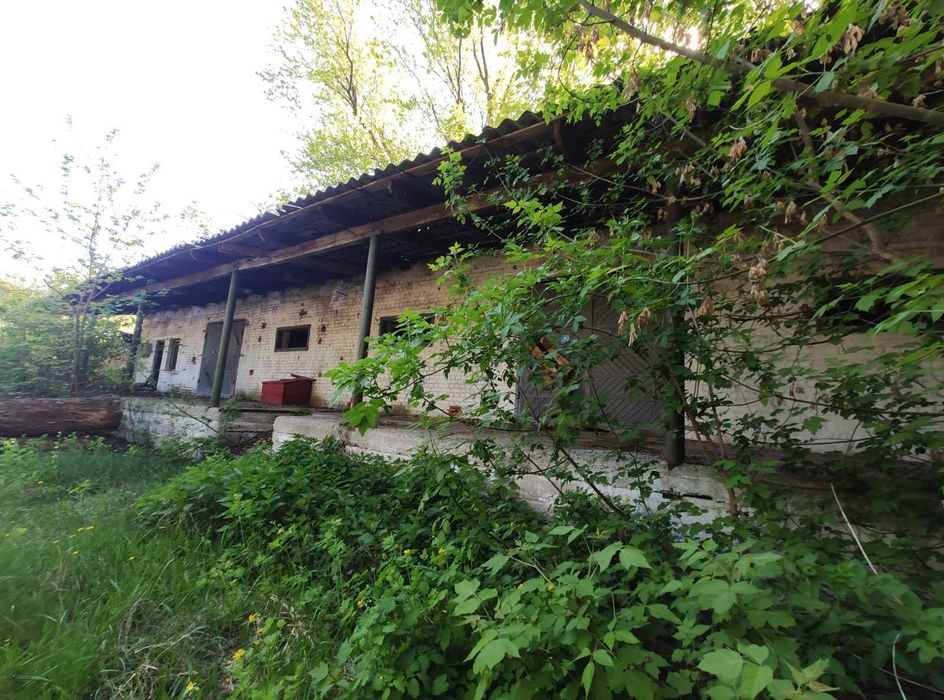 Продам виробничо-складську базу по вул.Степана Бендери 14А (Попова)
