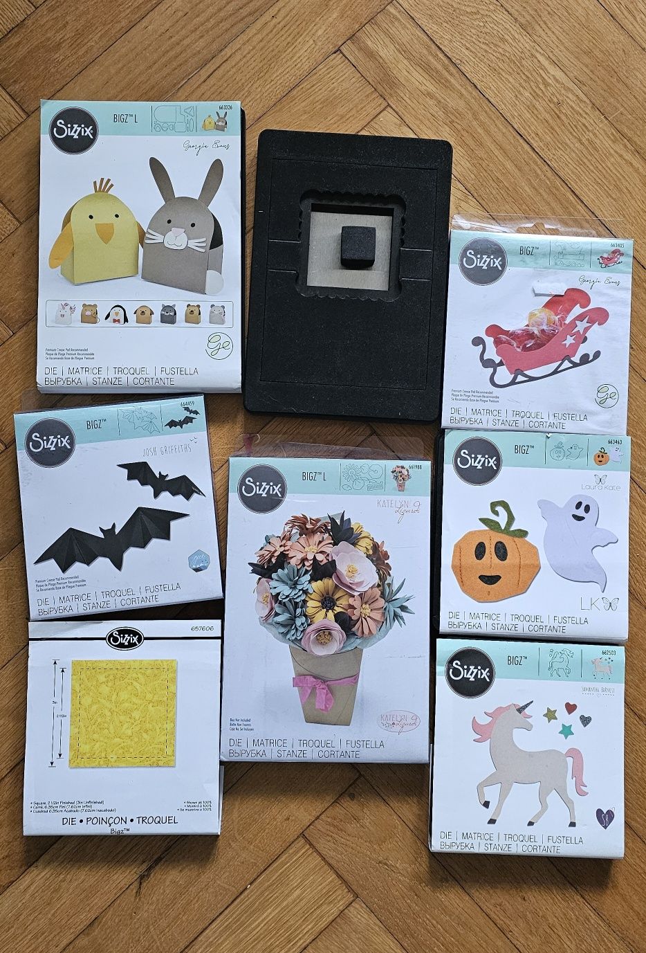Wykrojniki Sizzix foldery stemple duży zestaw