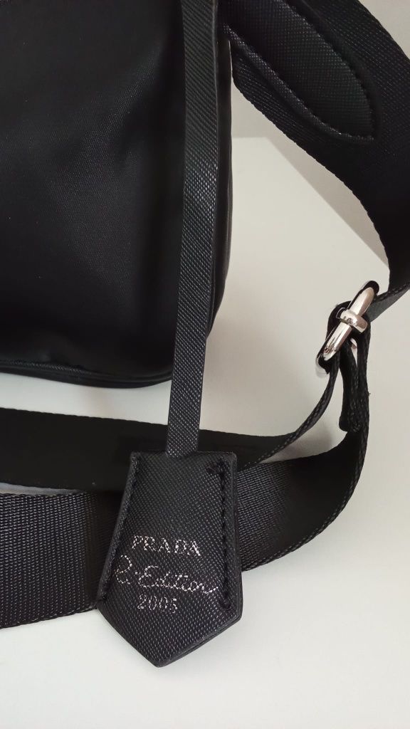 Prada Re edition 2005 re nylon torebka