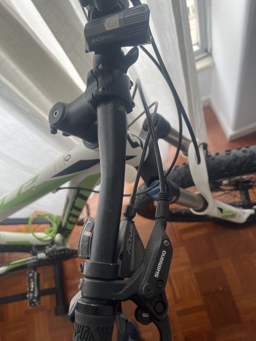 Bicicleta Scott + rolo de treino