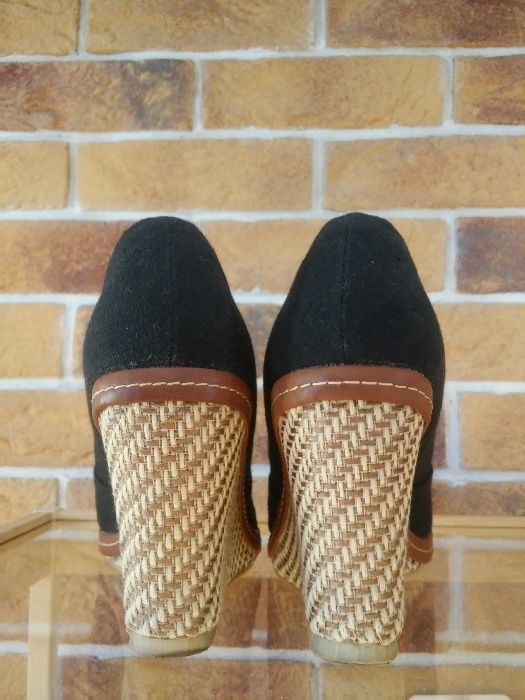 Espadryle na koturnie r. 37. Nowe!