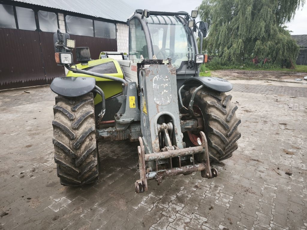 CLAAS Scorpions 7030