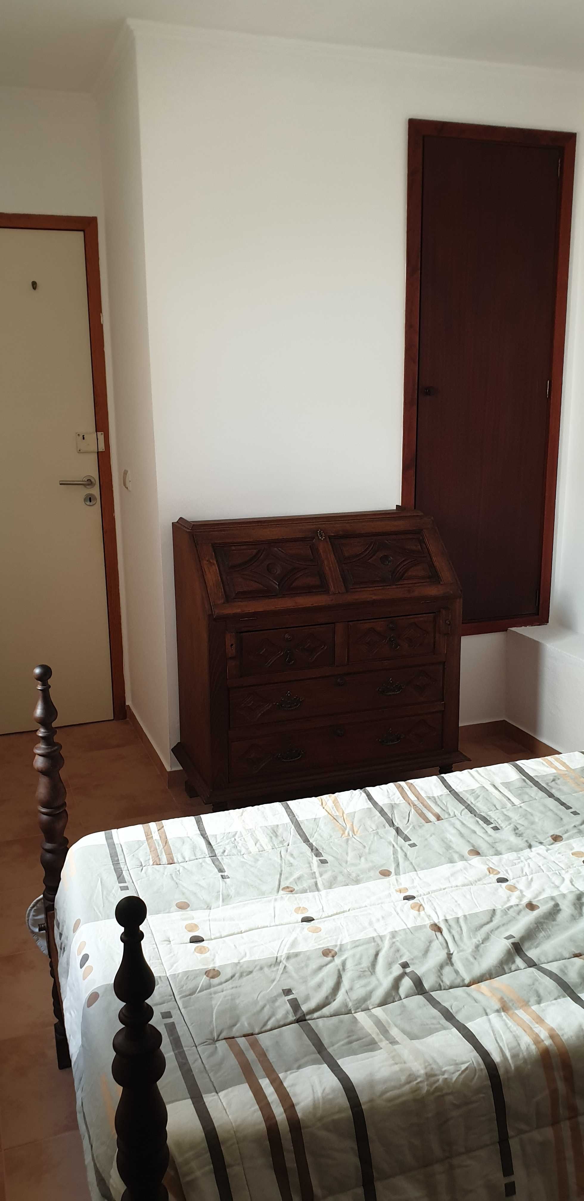 Quarto em alcabideche