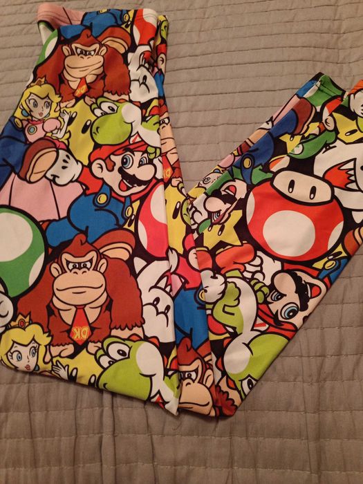 Legginsy z modnym Mario