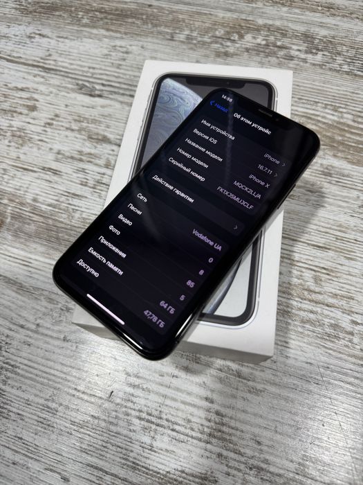 iPhone X, айфон 10 в гарному стані!