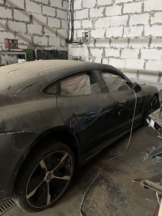 Розборка Porsche Taycan