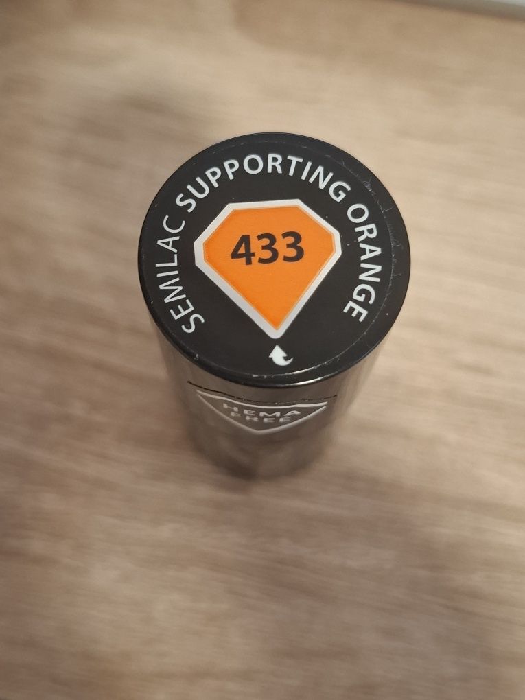 Nowy lakier hybrydowy semilac supporting orange 433 hema free manicure