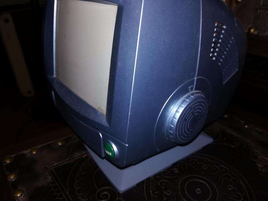 Televisão/Rádio portátil