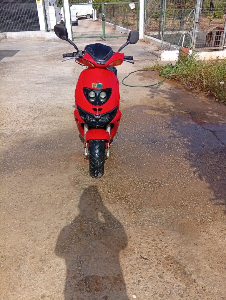 Vendo Suzuki katana 50
