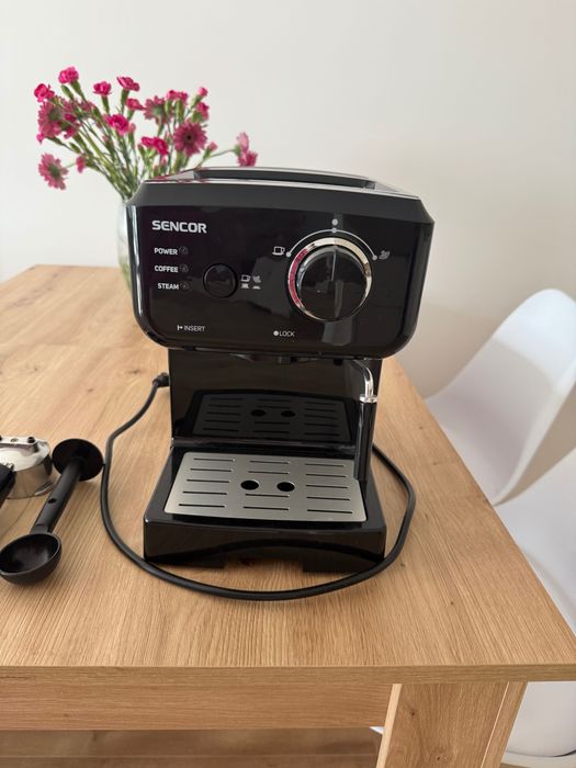 Ekspres ciśnieniowy Sencor SES 1710BK – 15 bar