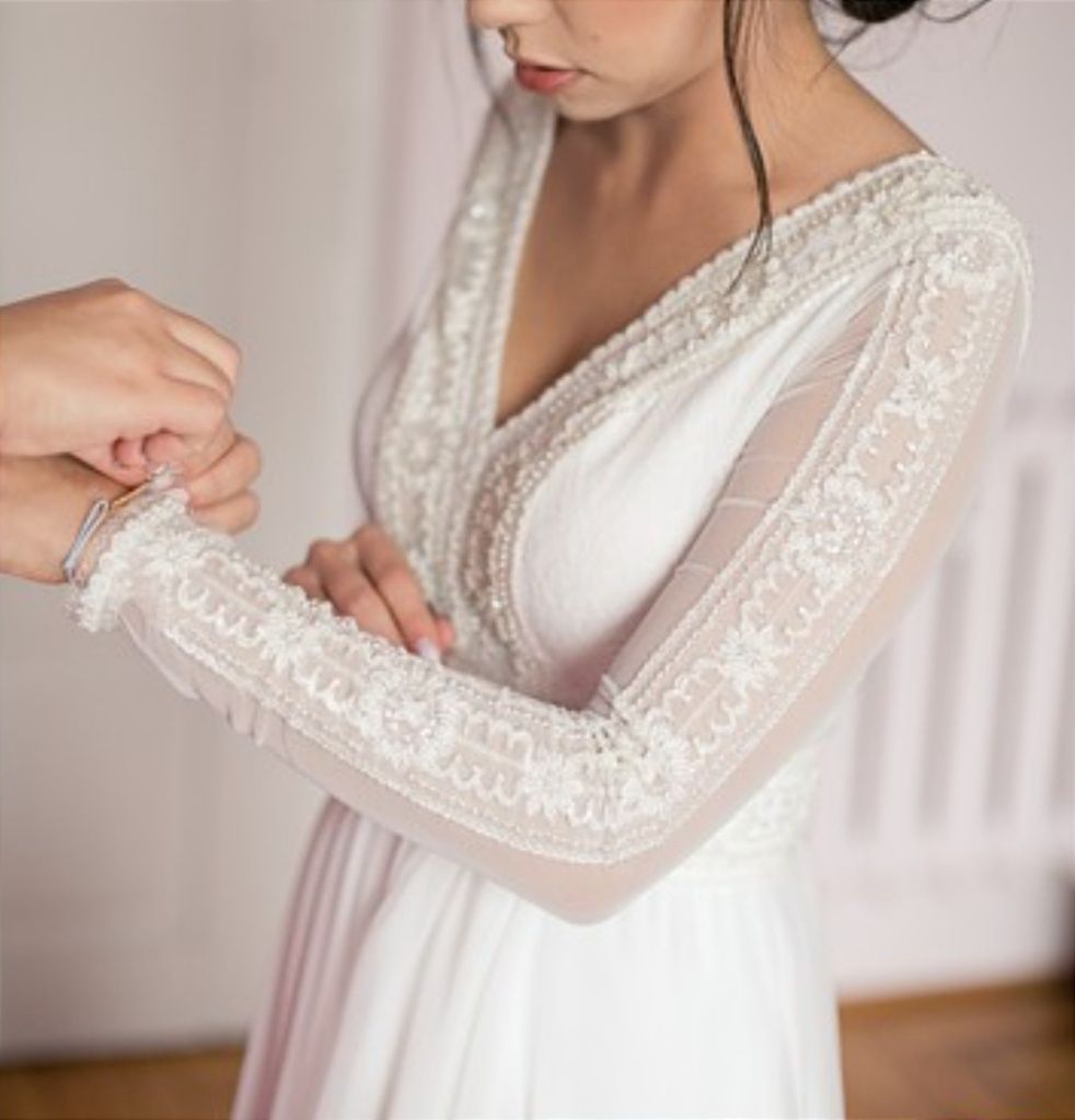 Suknia ślubna DIANA model GAJA (rozcięcie na nodze)