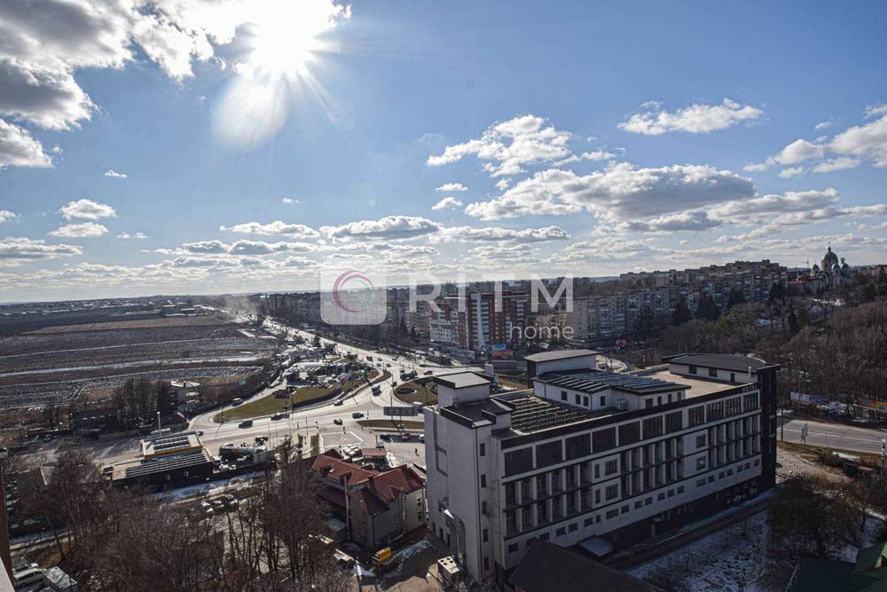 1-к. квартира 44 м2 з кухнею-студією в ЖК Варшавський мікрорайон