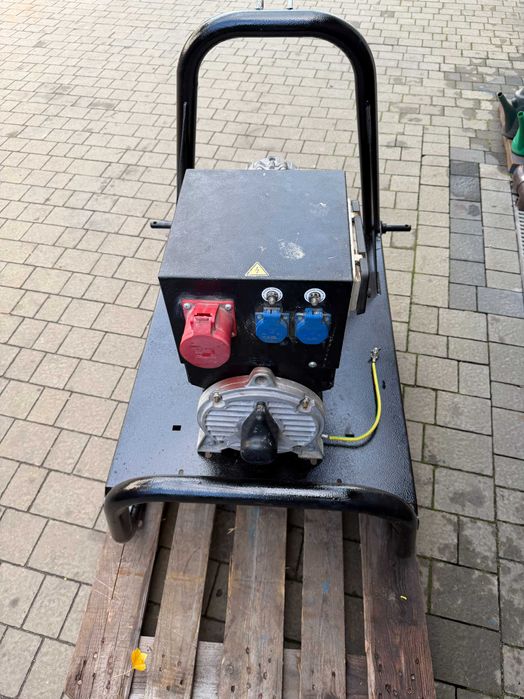 Agregat prądotwórczy do ciągnika rolniczego WOM - 22 KvA